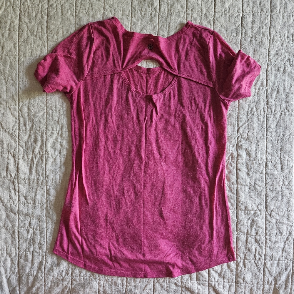 Gaiam t shirt (0726) - Picture 3 of 3